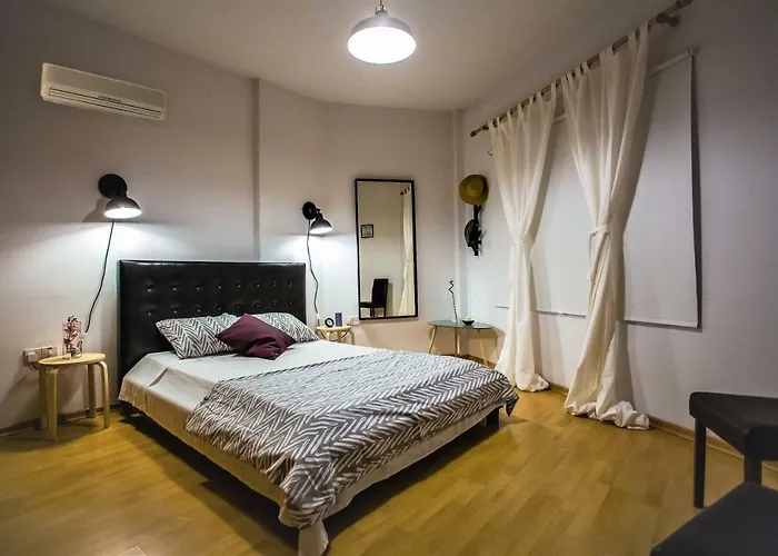 Yippee! I Town Center Apartment