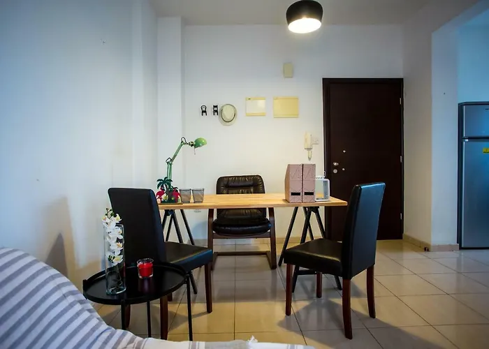 Yippee! I Town Center Apartment